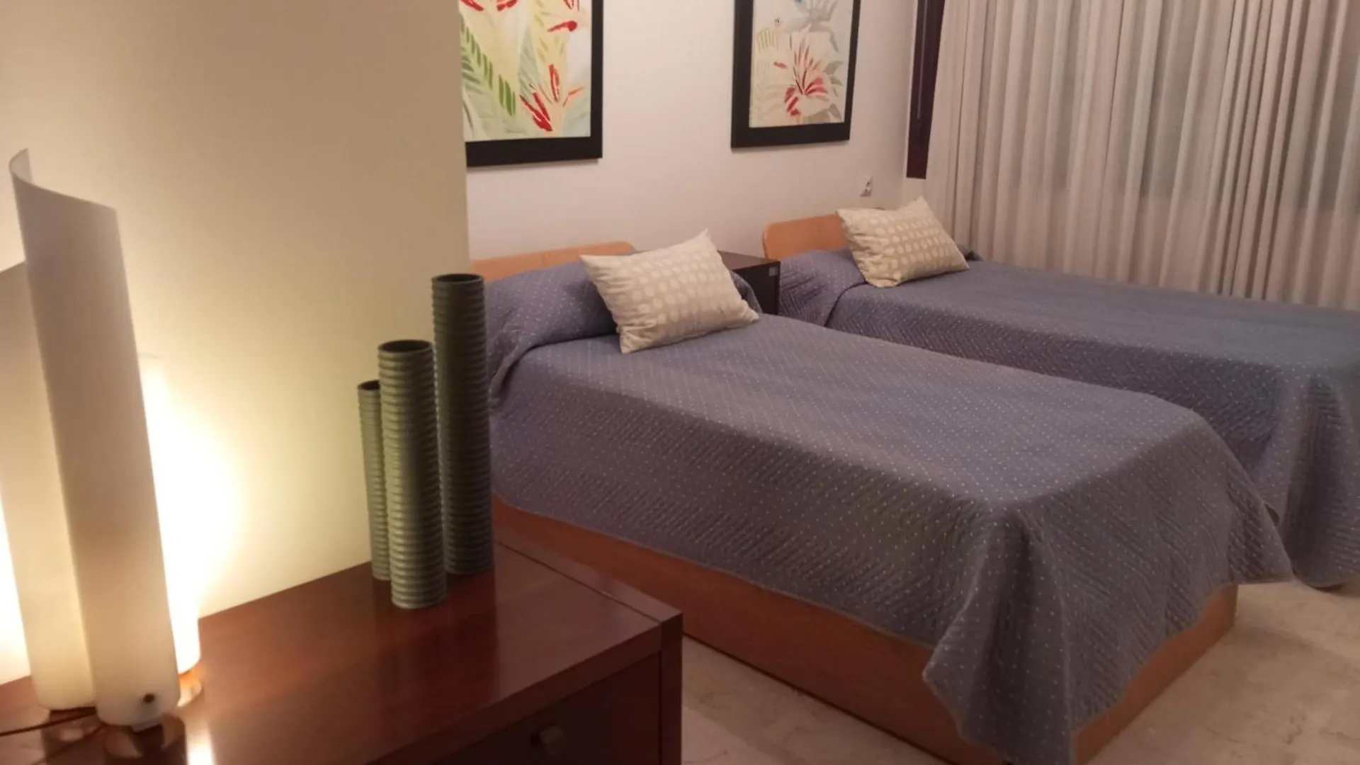 Homestay Edificio Trovador Apartment Seville